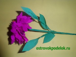 Цветочек из гофрированной бумаги