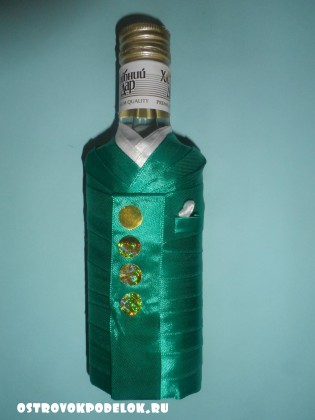 Декор бутылки лентами. 
