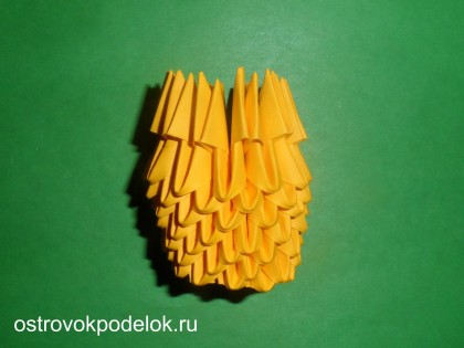 " Цыпленок в скорлупе" модульное оригами